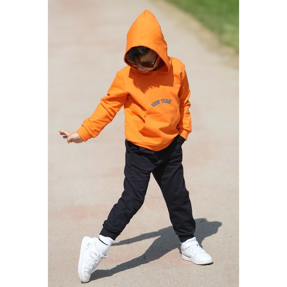Erkek Çocuk Kanguru Cepli Eşofman SB508