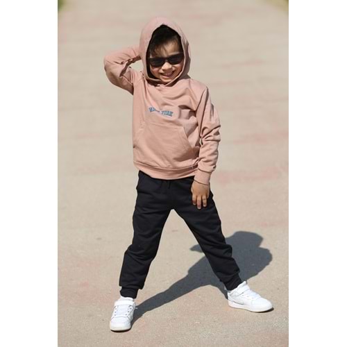 Erkek Çocuk Kanguru Cepli Eşofman SB508