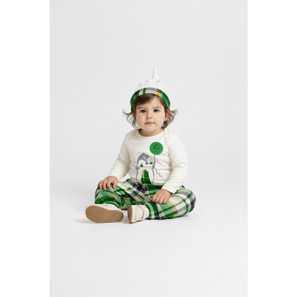 Erkek Bebek Ekose Pantolonlu Şapkalı Body Takım SB587